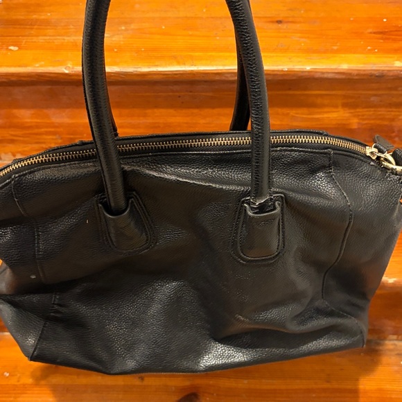 Givenchy black leather handbag - Picture 4 of 11